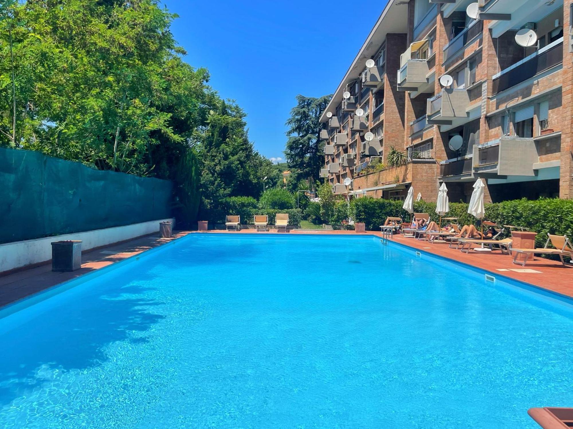 Modern Apartment 10 Min Vatican Parking&Pool Rome Exterior photo